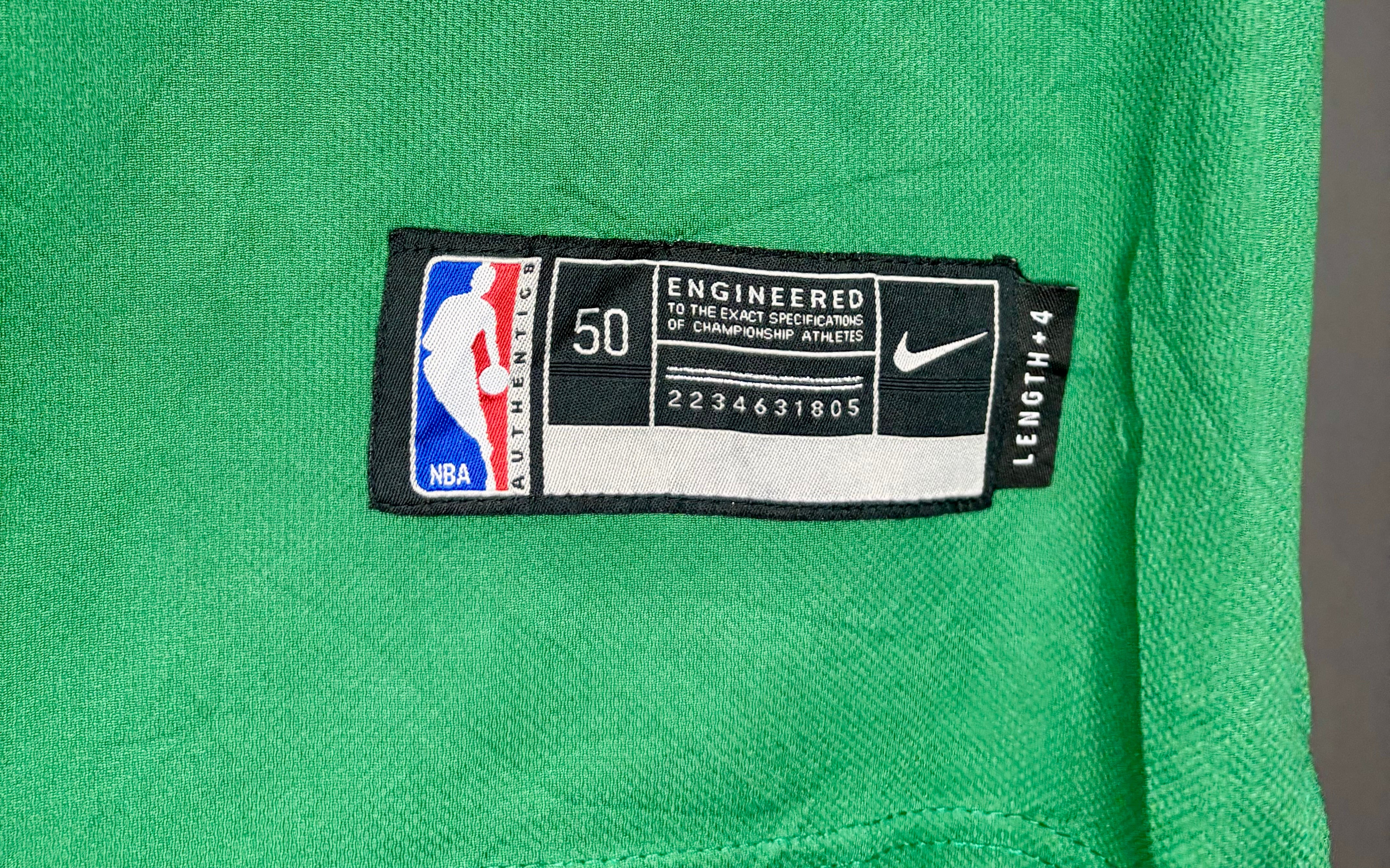 Nike NBA Boston Celtics Jersey #11 Kyrie Irving Größe XL