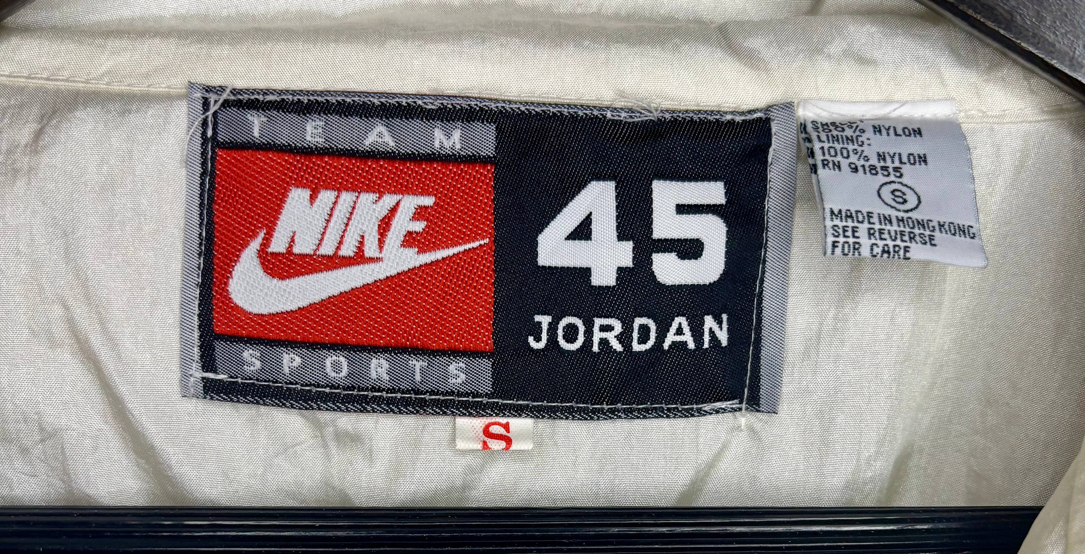 Nike Jordan Team 45 Vintage Windbreaker Jacke Schwarz/Weiß Größe S