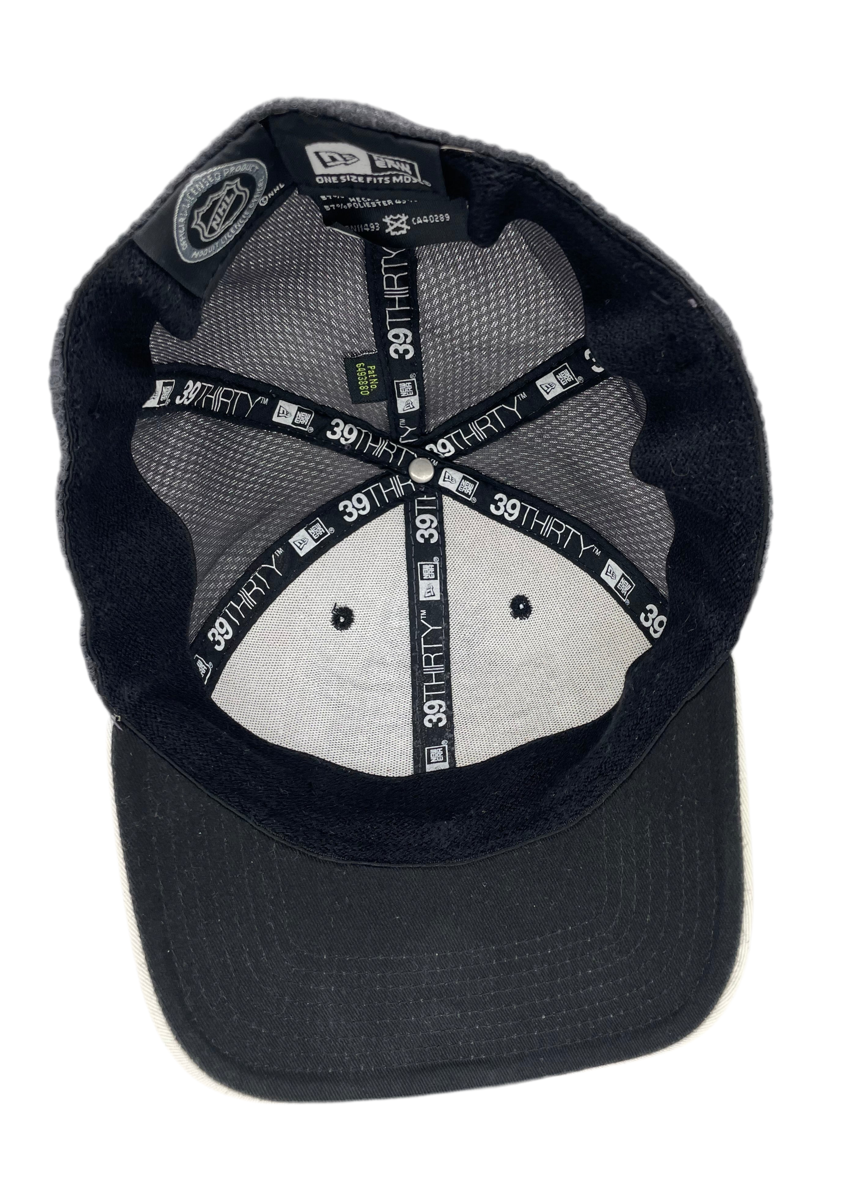 New Era Fitted Mash Cap Stanley Cup Champion 2010 Chicago Blackhawks Weiß/Schwarz