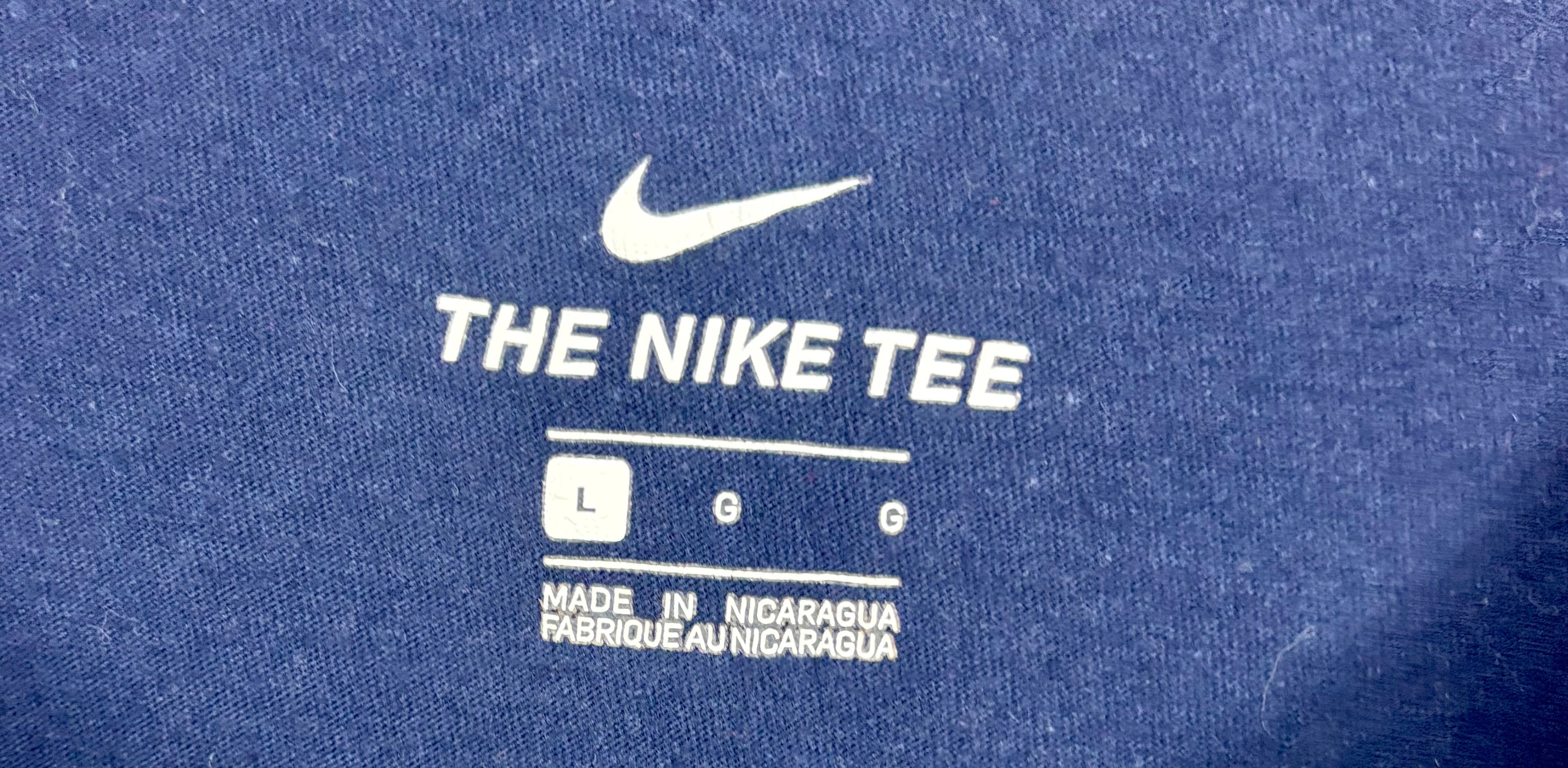 Nike Classic T-Shirt Dunkelblau Größe L