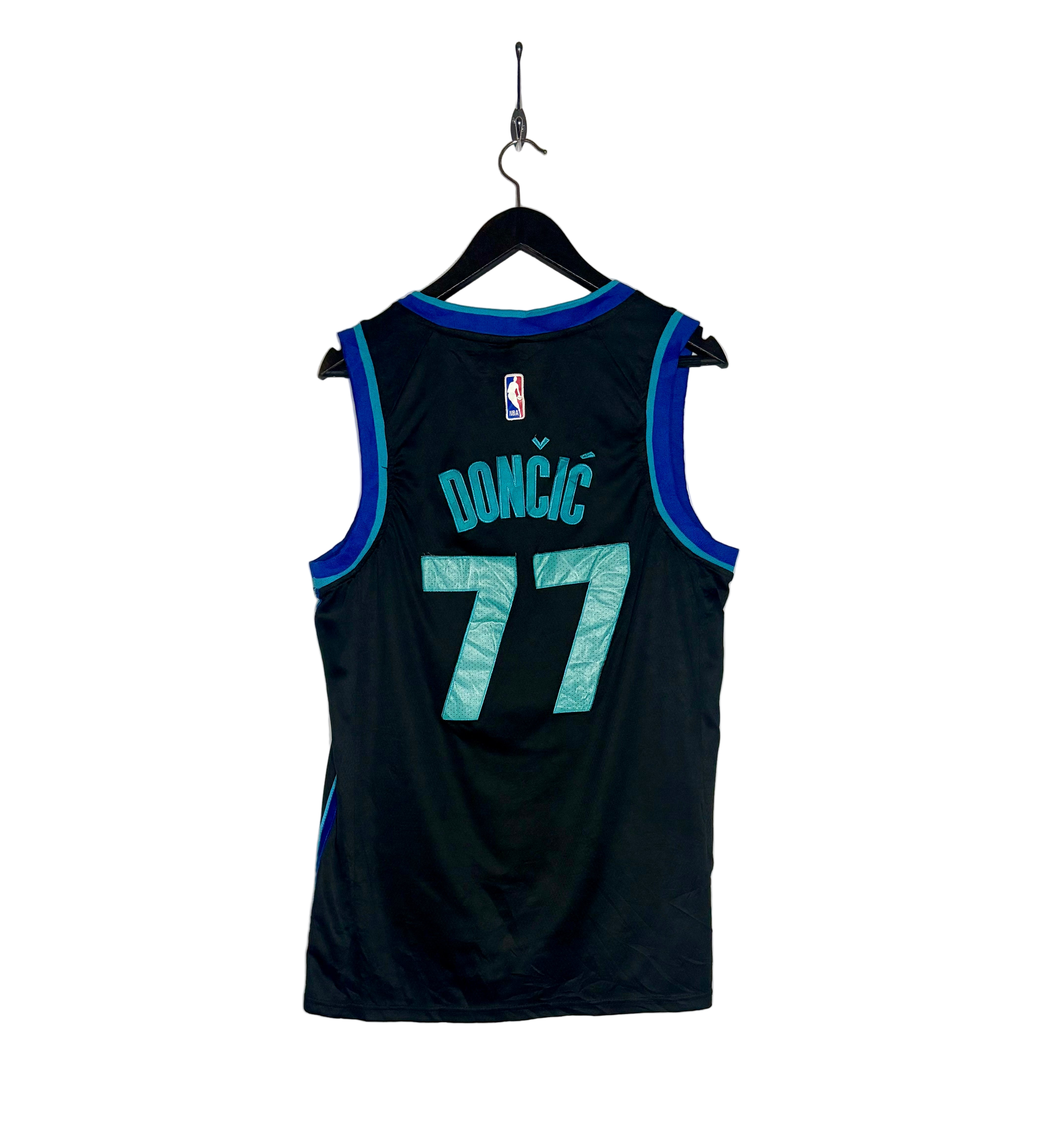Nike NBA Dallas Mavericks City Edition Jersey #77 Luka Doncic Schwarz Größe XL
