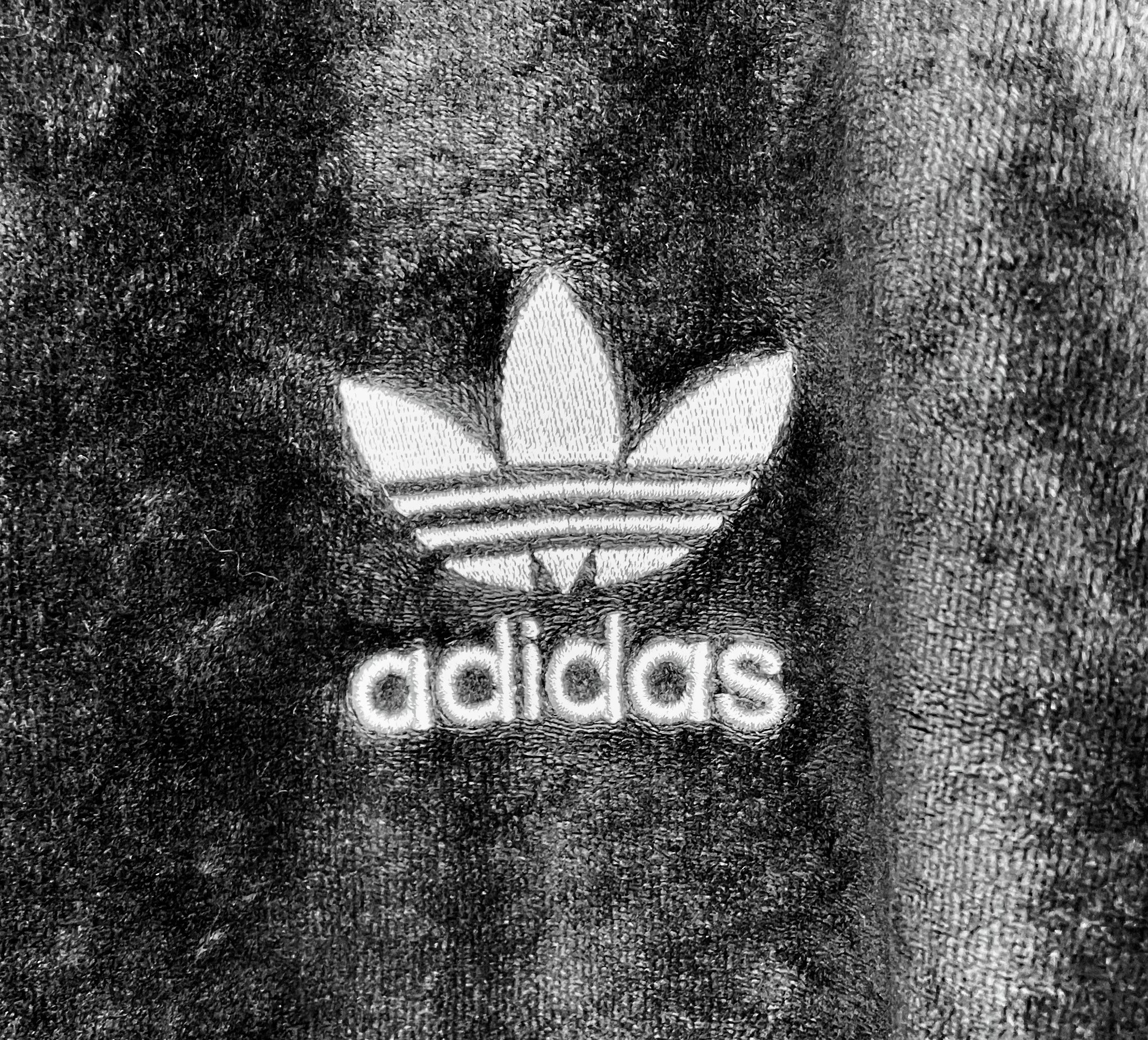 Adidas Vintage Samt T-Shirt Schwarz Größe M
