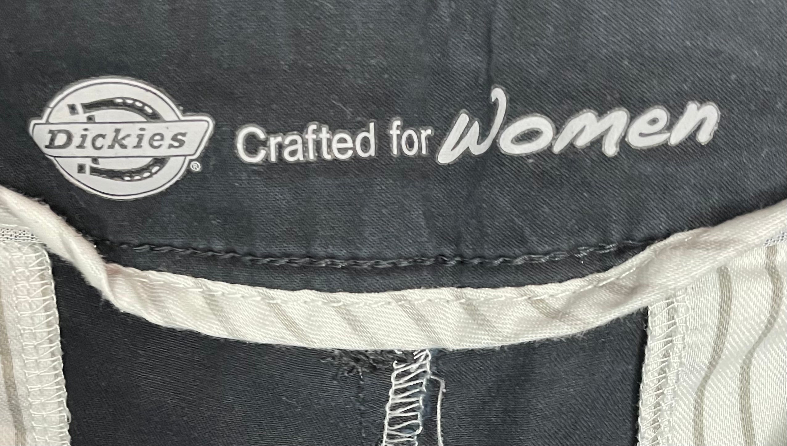 Dickies Chino Bootcut Hose Schwarz Größe 16/36 Damen