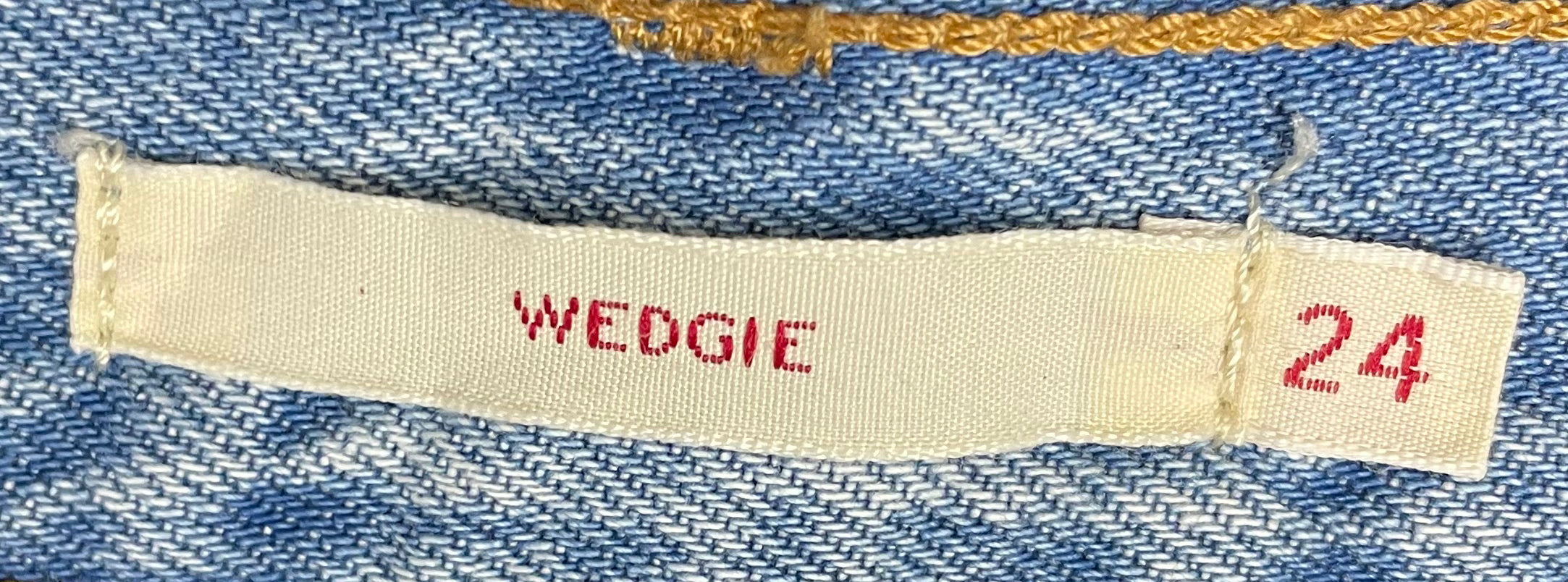 Levi`s Jeans Wedgie Hellblau Größe 24 Damen