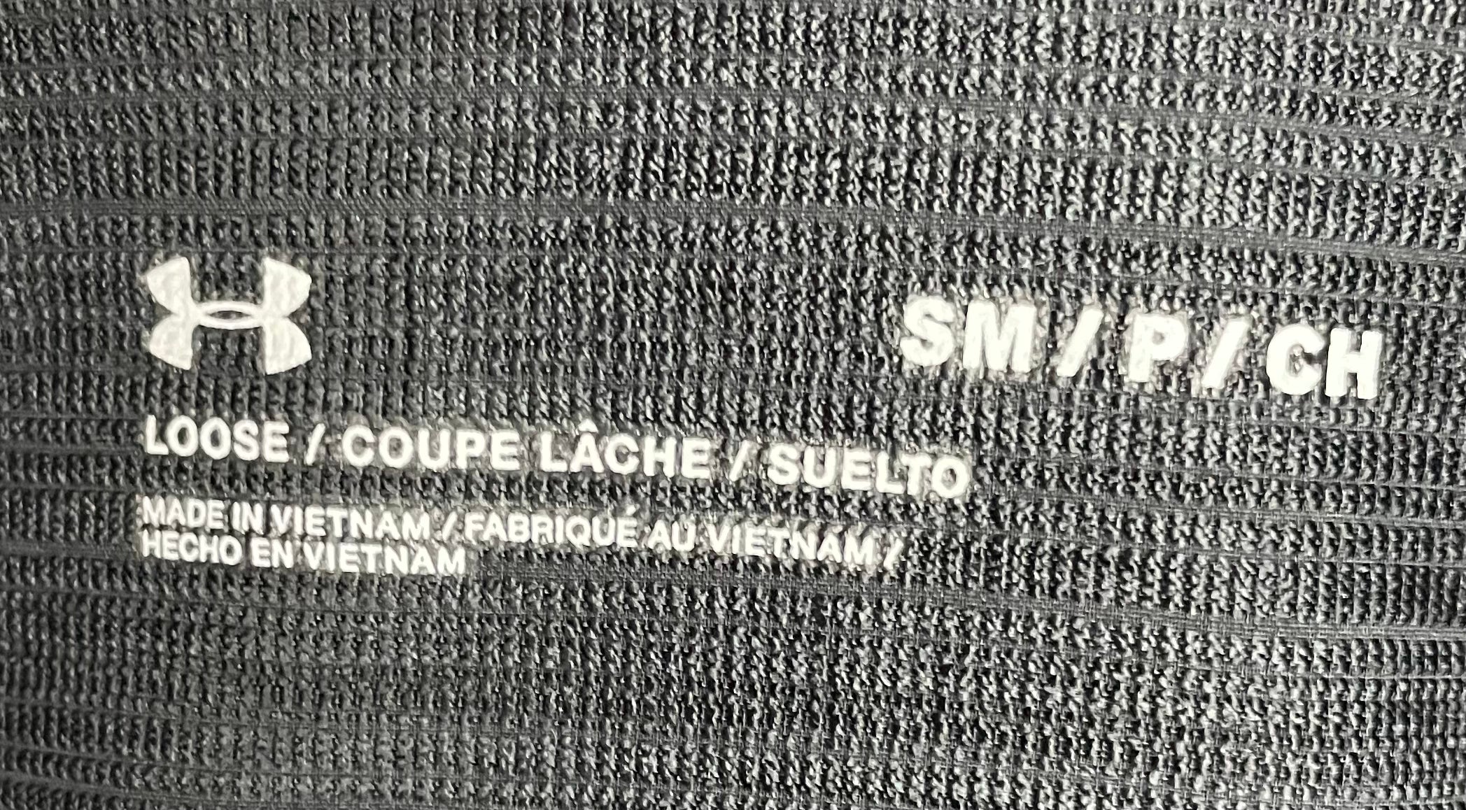 Under Armour Regenparka Schwarz Größe S/M