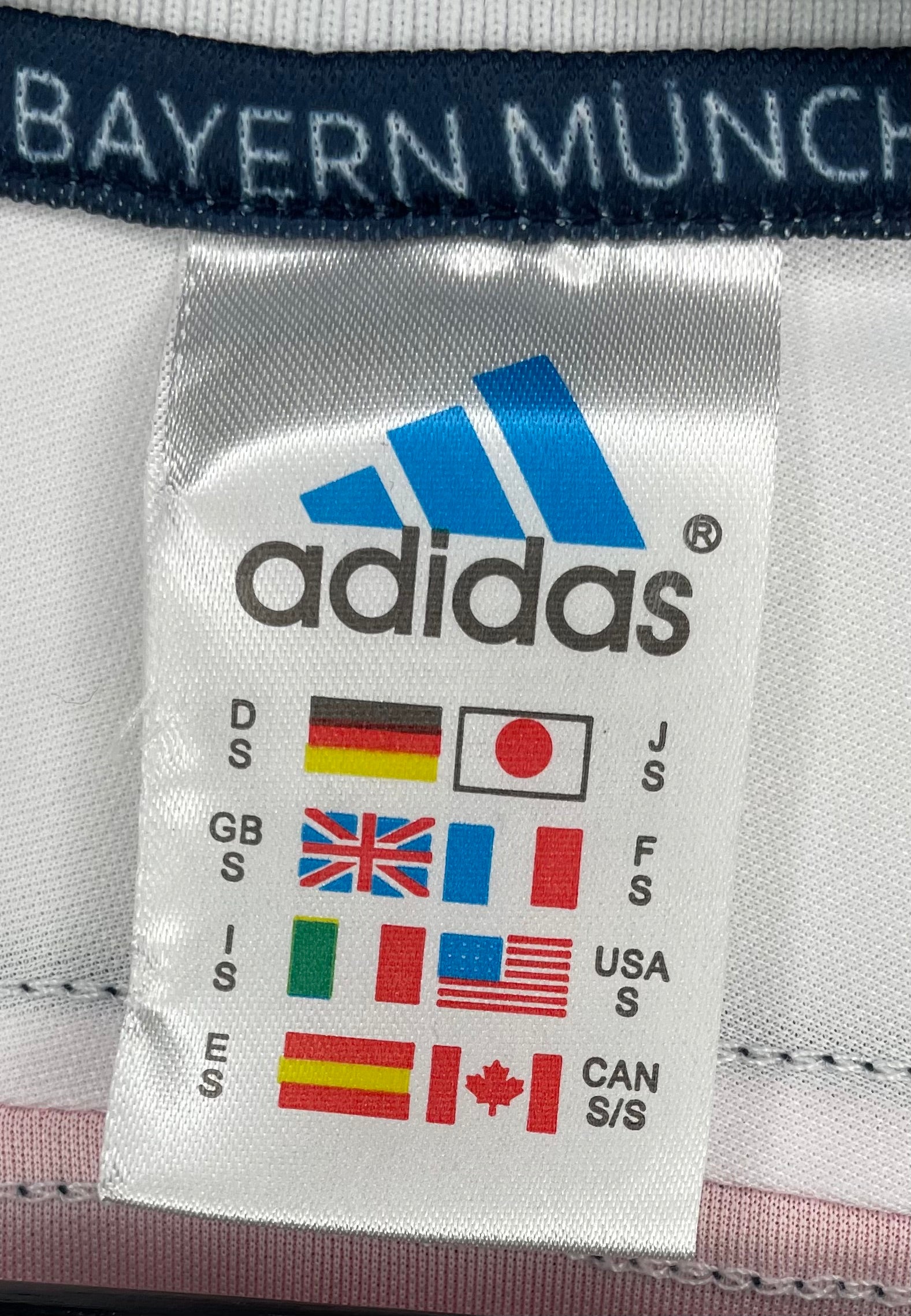 Adidas Vintage FC Bayern München Replica Trikot #24 Roque Santa Cruz Größe S