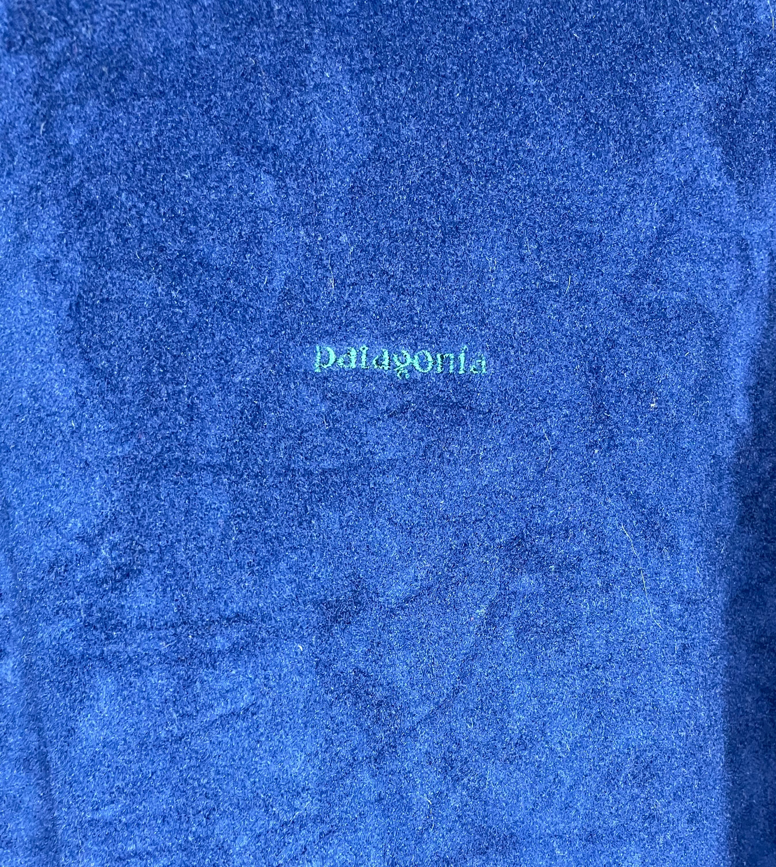Patagonia fleece sweater with button placket blue size M