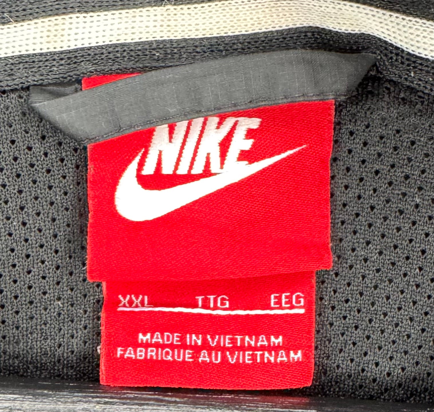 Nike Vintage Regenjacke Schwarz Größe XXL