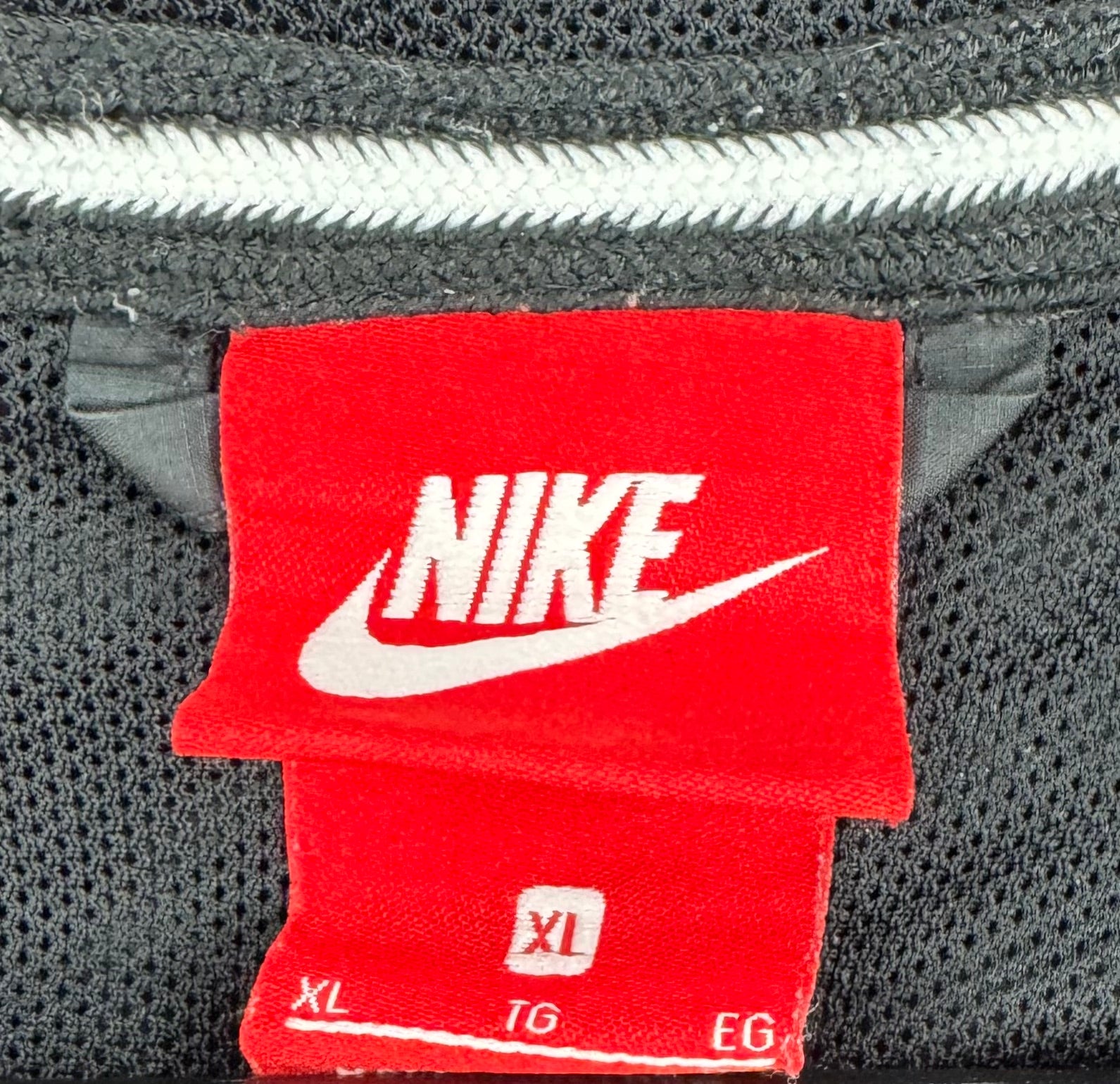 Nike Regenjacke mit Kapuze Schwarz Größe XL