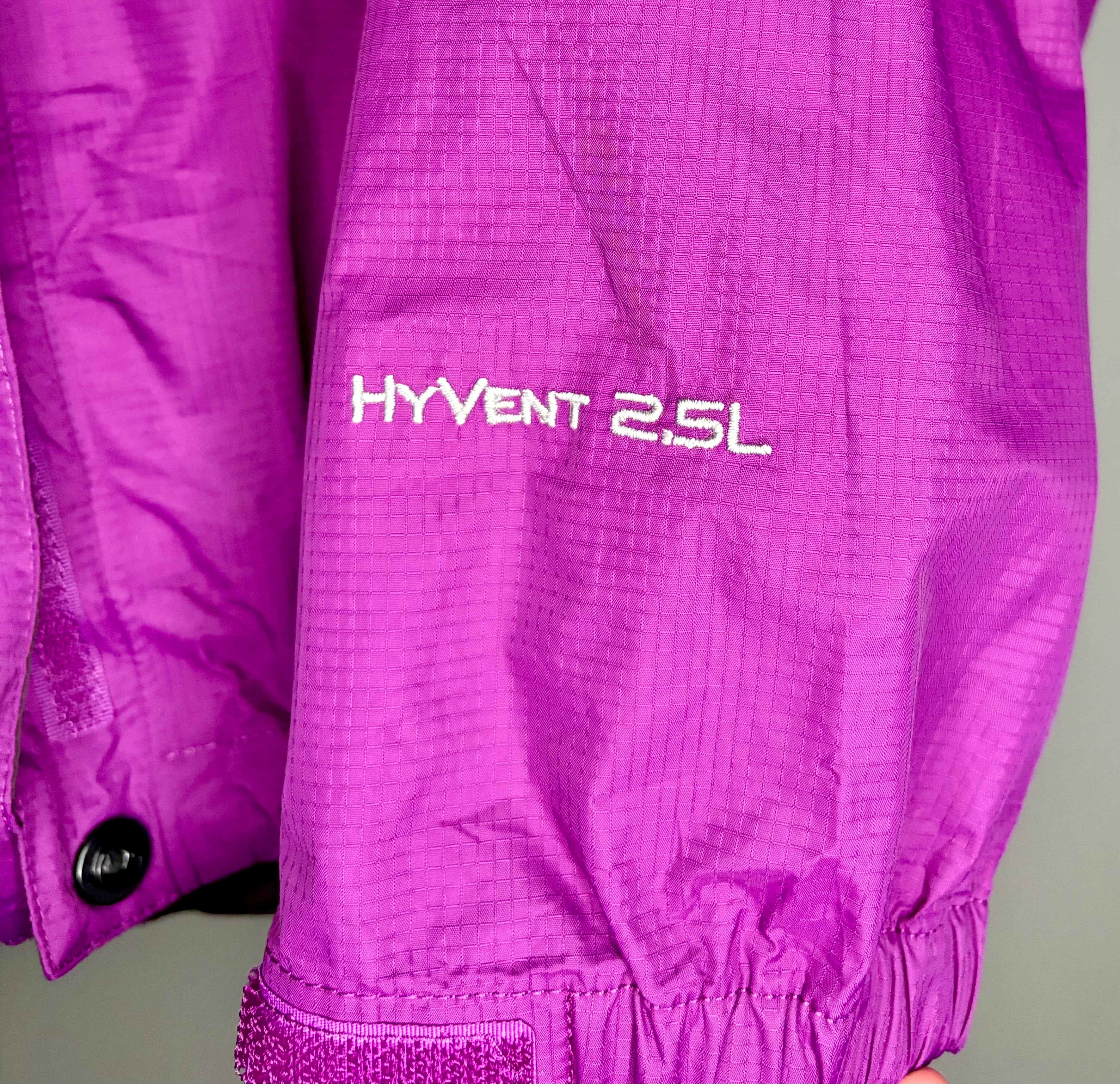 The North Face Damen HyVent Regenjacke Pink Größe XL