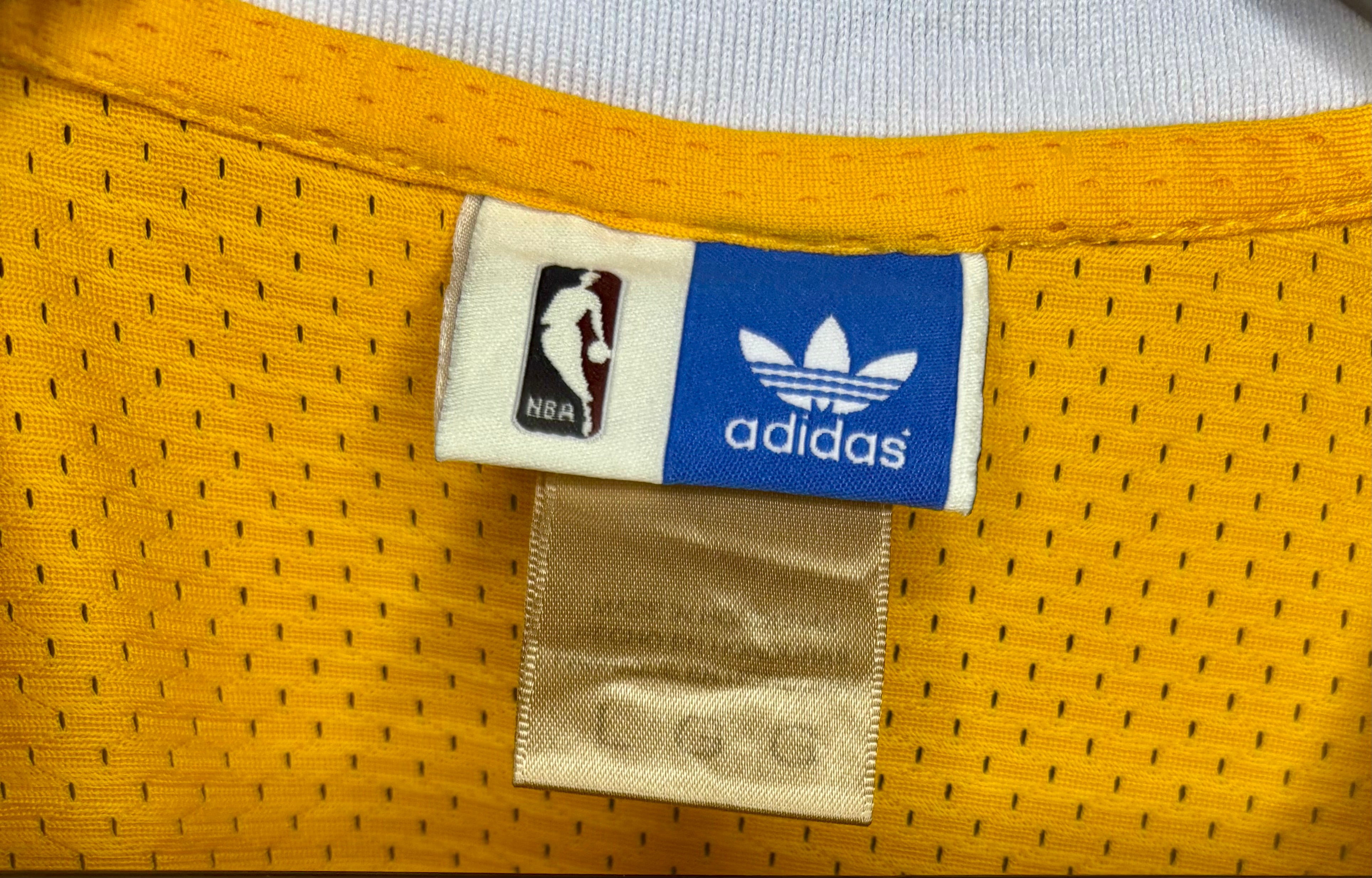 Adidas NBA Vintage LA Lakers Jersey #32 Magic Johnson Gelb Größe L