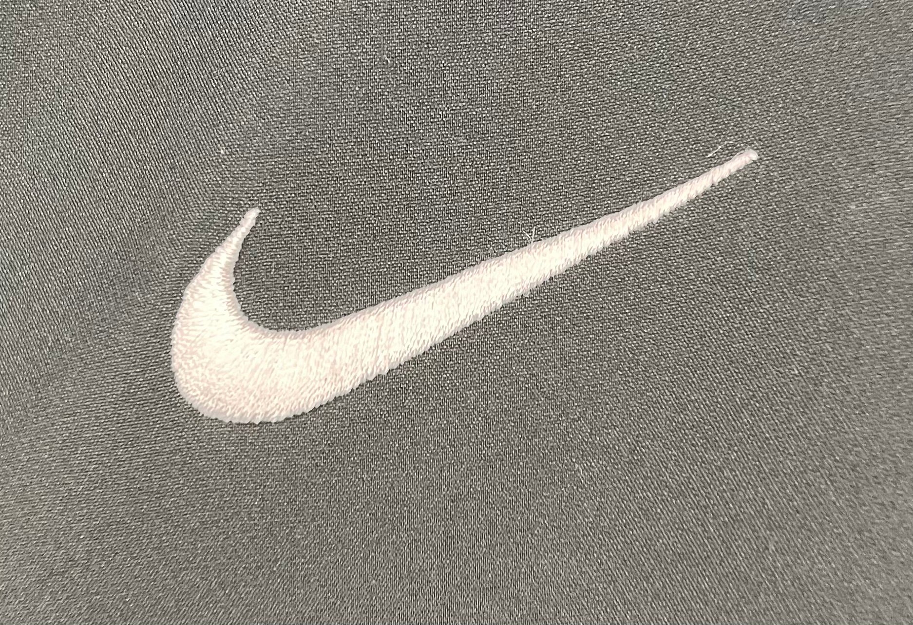 Nike kurzarm Windbreaker Dunkelgrau Größe L