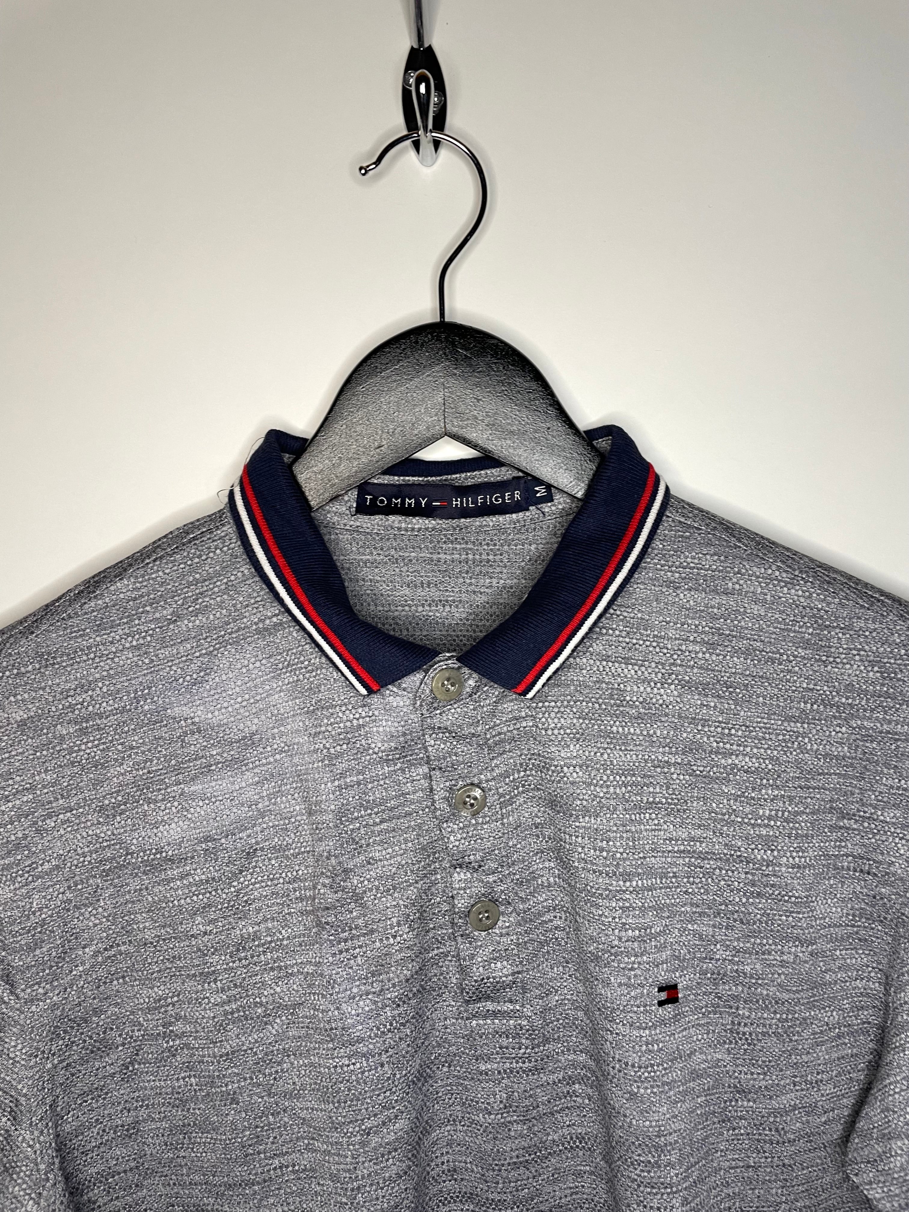 Polo Tommy Hilfiger Gris Talla M