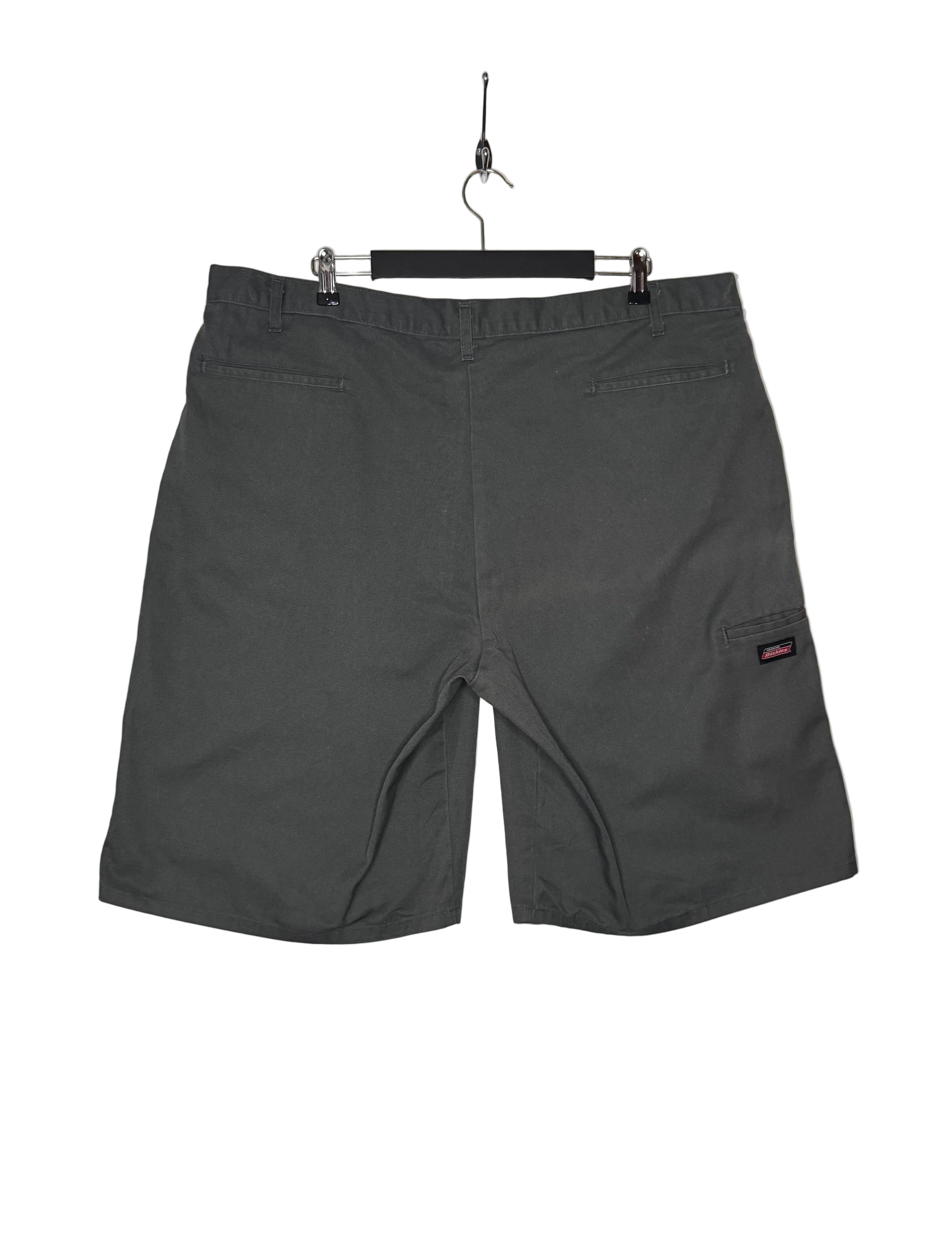 Dickies Vintage Chino Shorts Grau Größe 44
