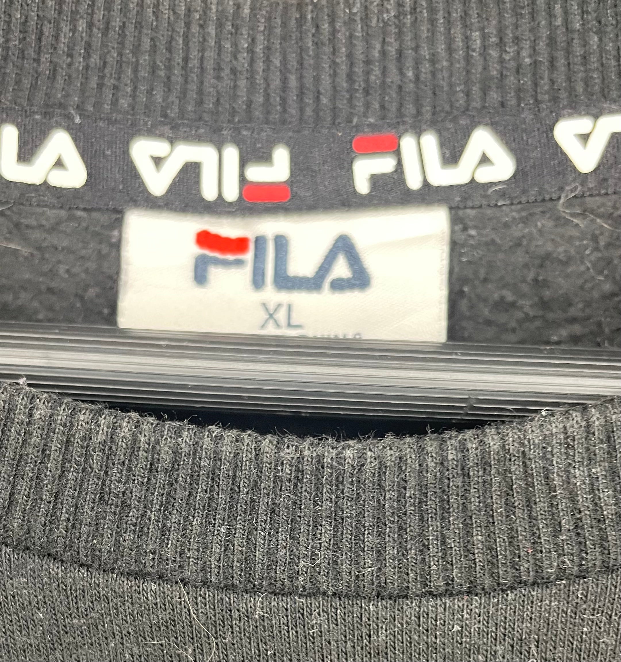 Fila Sweater Bestickt Schwarz Größe XL