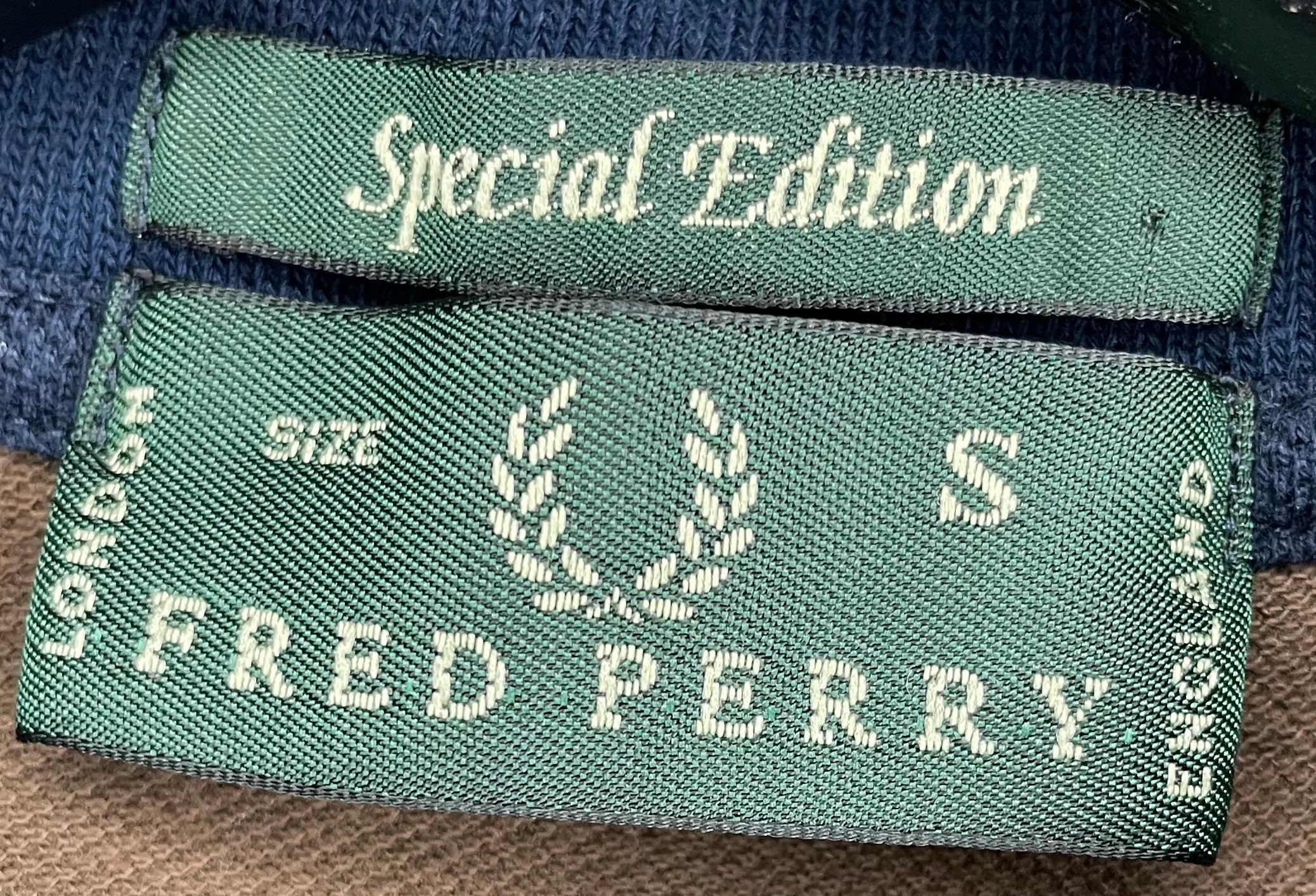 Fred Perry Poloshirt Braun Größe S