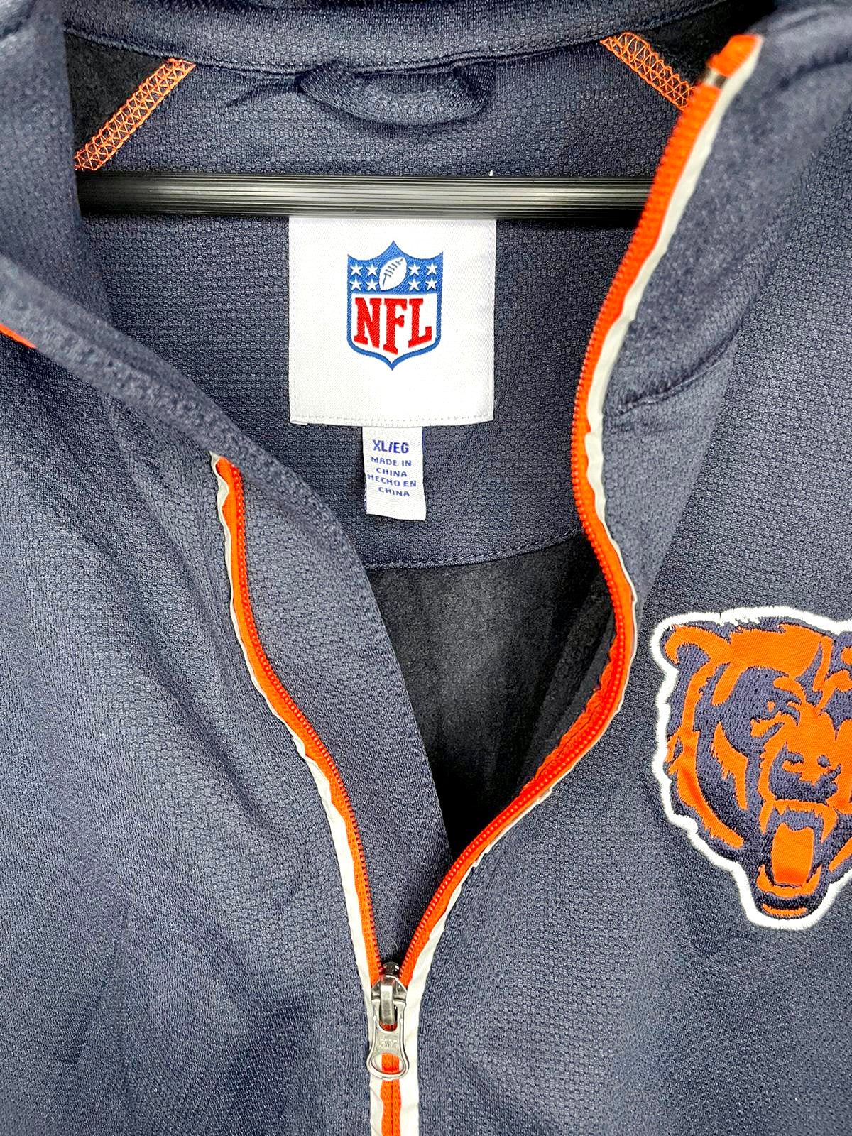 NFL Chicago Bears track jacket size XL 